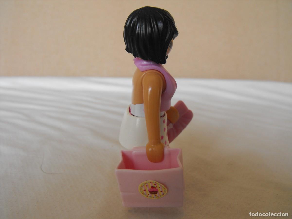 Playmobil: PLAYMOBIL. Figura de mujer. - Foto 2
