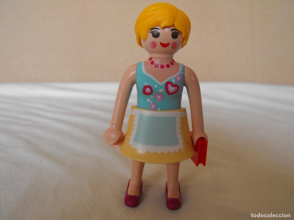Playmobil: PLAYMOBIL. Figura de mujer.