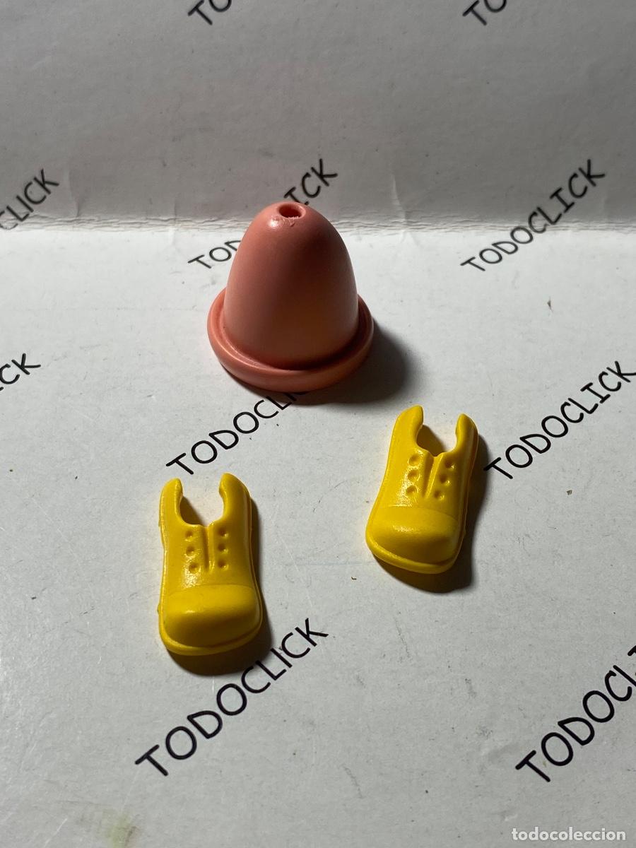 Playmobil: Playmobil gorro y zapatos de payaso (pedido m&iacute;nimo)5&euro;)