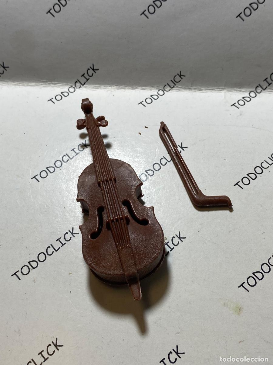 Playmobil: Playmobil violonchelo de payaso (pedido m&iacute;nimo)5&euro;)
