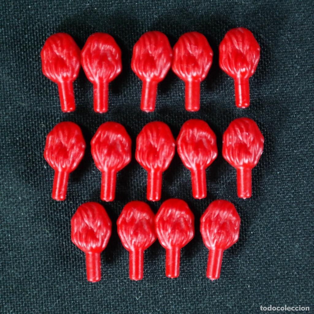 Playmobil: Playmobil plumas cortas rojas ☼