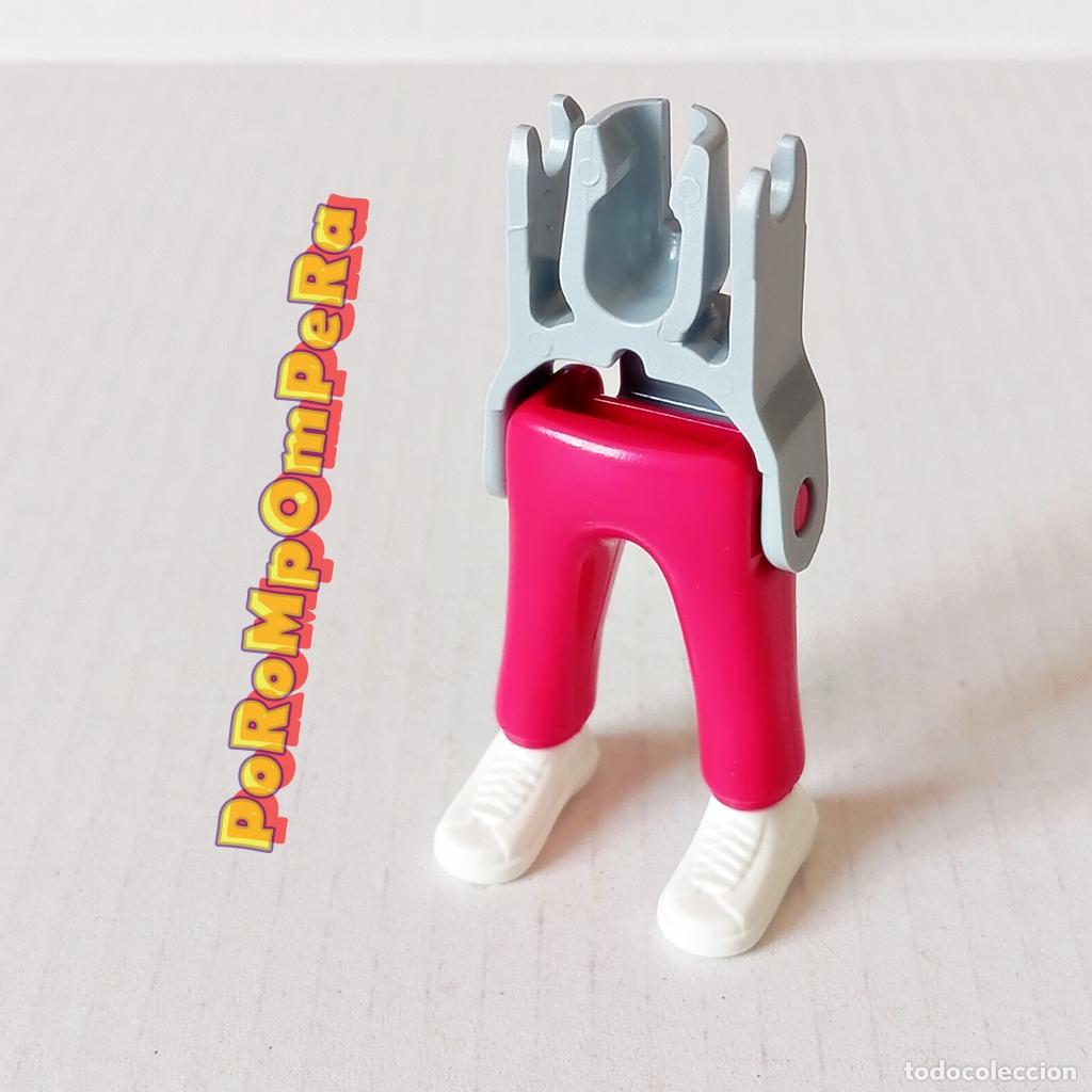 Playmobil: PLAYMOBIL PIERNA PANTAL&Oacute;N ROSA OSCURO ZAPATILLA DEPORTIVA BLANCA + ESQUELETO CUSTOM/COMPLETAR Q8