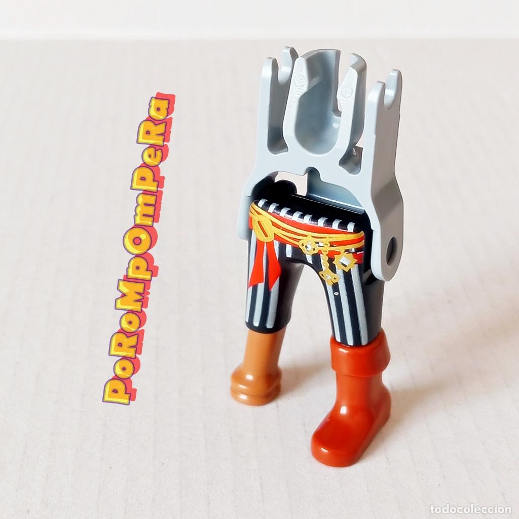 Playmobil: PLAYMOBIL PIERNA PANTAL&Oacute;N NEGRO RAYAS PATA DE PALO BEIGE + ESQUELETO CUSTOM/COMPLETAR Q8
