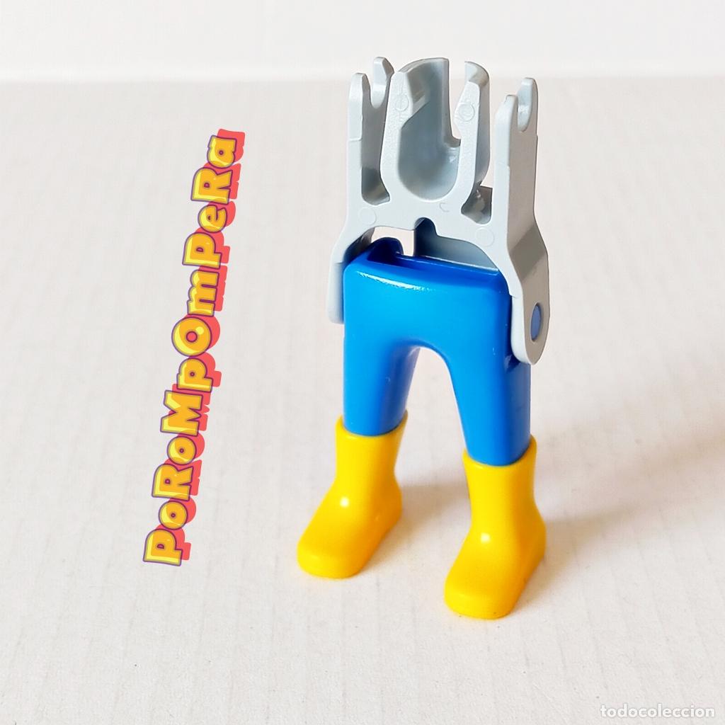 Playmobil: PLAYMOBIL PIERNA PANTAL&Oacute;N AZUL BOTA ALTA AMARILLA + ESQUELETO CUSTOM/COMPLETAR Q8