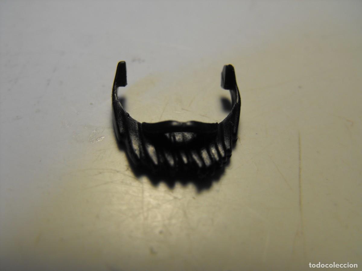 Playmobil: PLAYMOBIL. Barba con bigote.