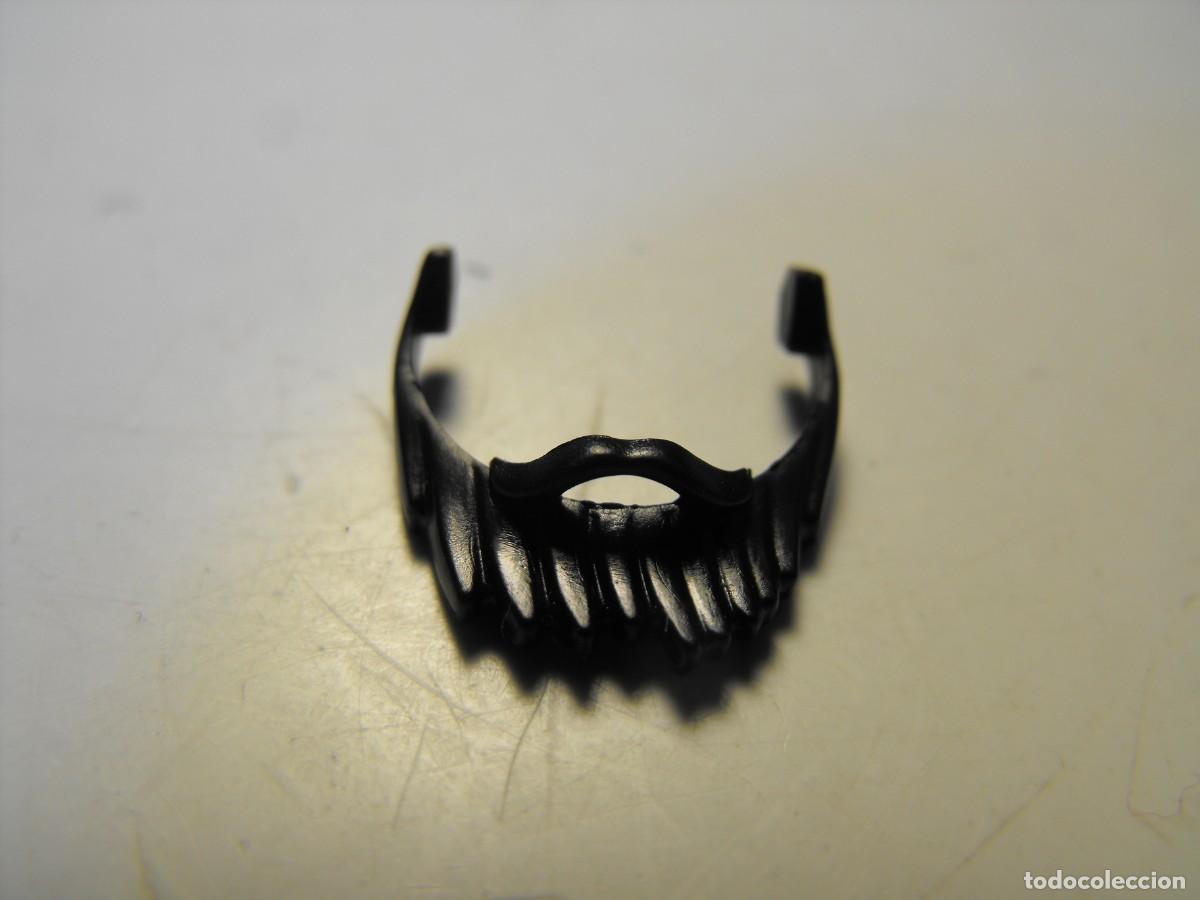 Playmobil: PLAYMOBIL. Barba con bigote.