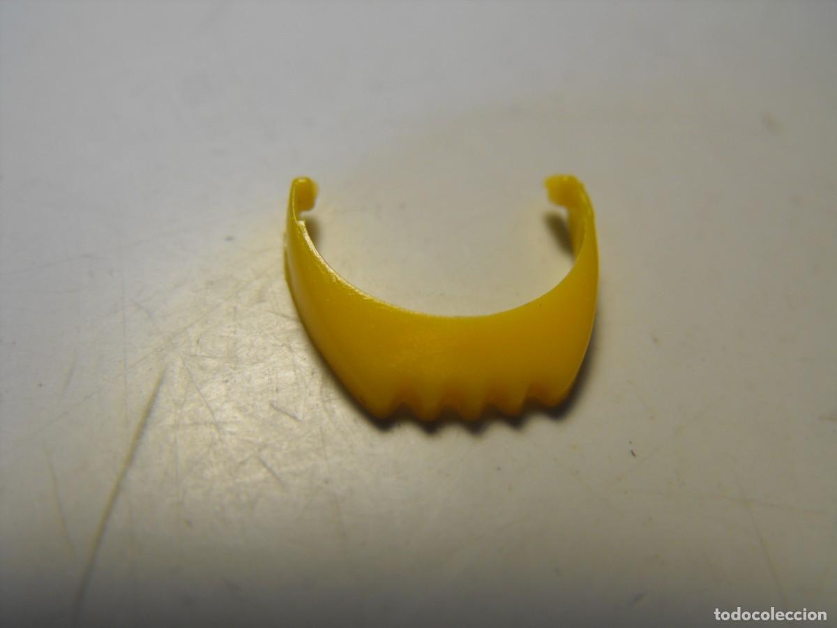 Playmobil: PLAYMOBIL. Barba sin bigote.