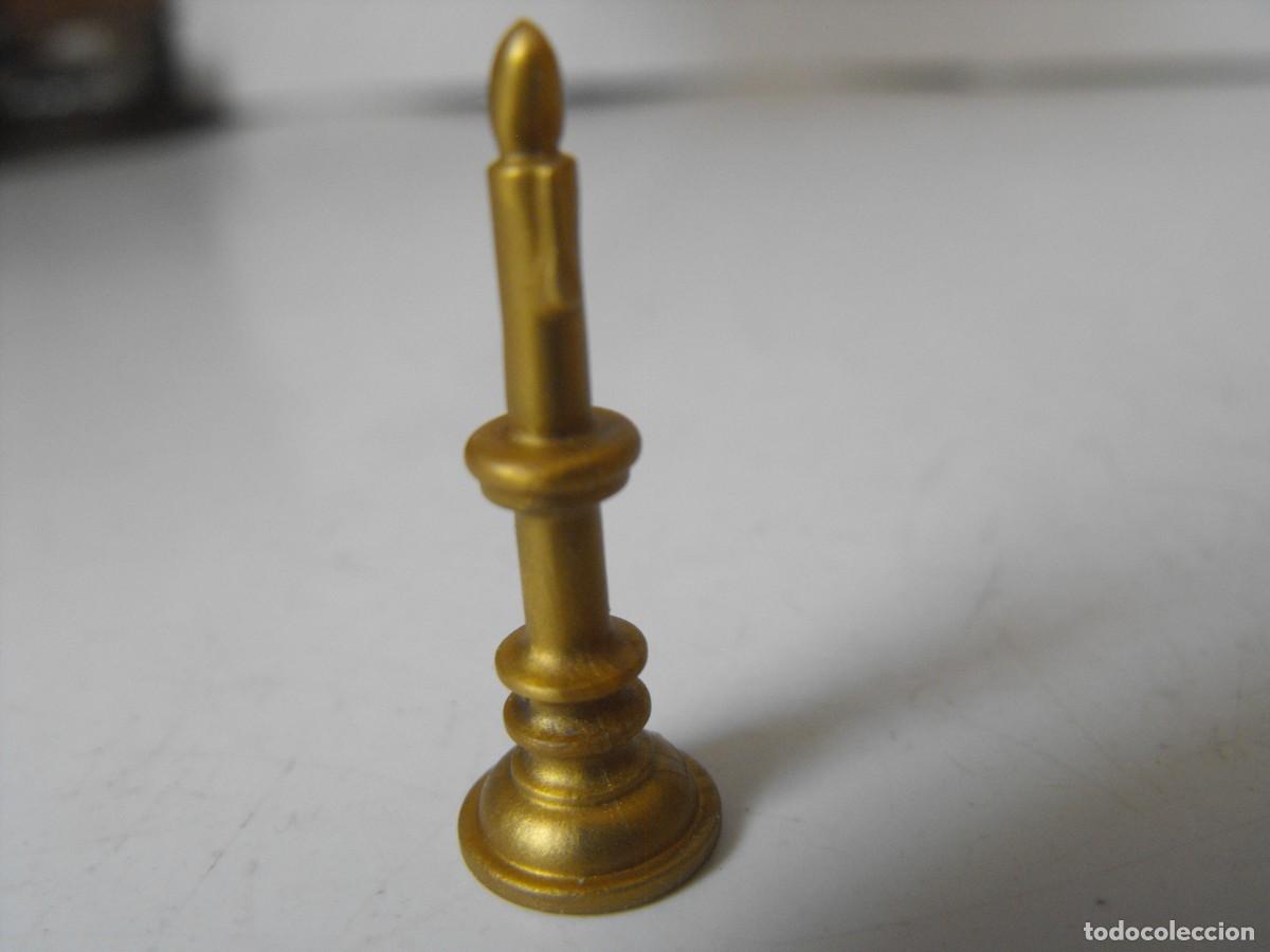 Playmobil: PLAYMOBIL. Candelabro con vela.