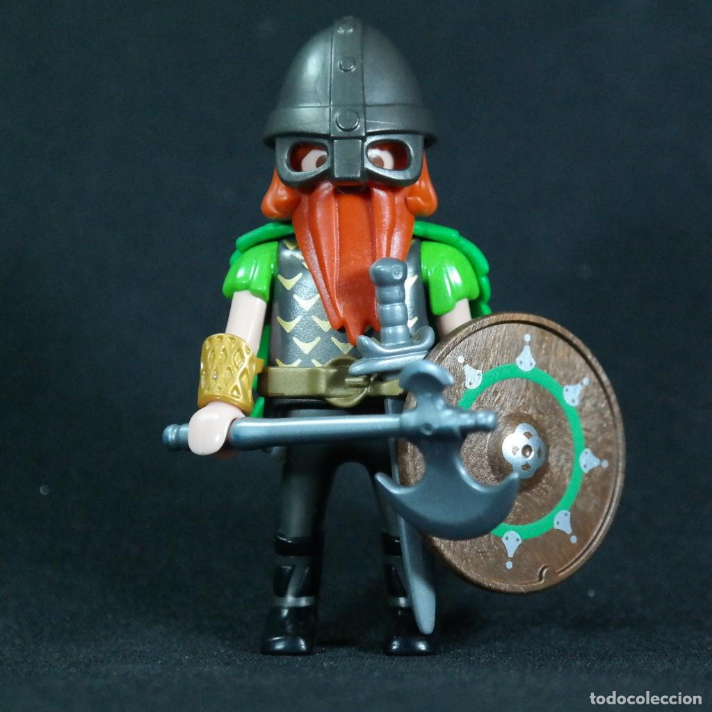 Playmobil: Playmobil vikingo con capa de hojas ☼