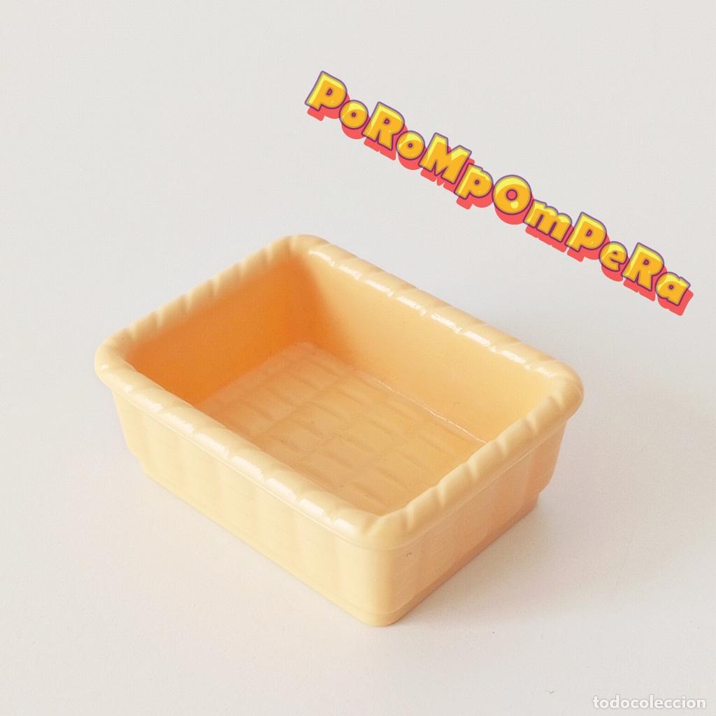 Playmobil: PLAYMOBIL CESTO DE MIMBRE RECTANGULAR CREMA BEL&Eacute;N MEDIEVAL VICTORIAN OESTE GRANJA MERCADO O4