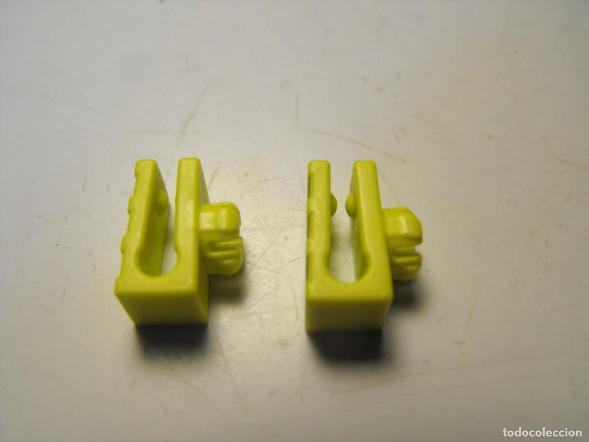 Playmobil: PLAYMOBIL. Piezas de sujeci&oacute;n de cables.