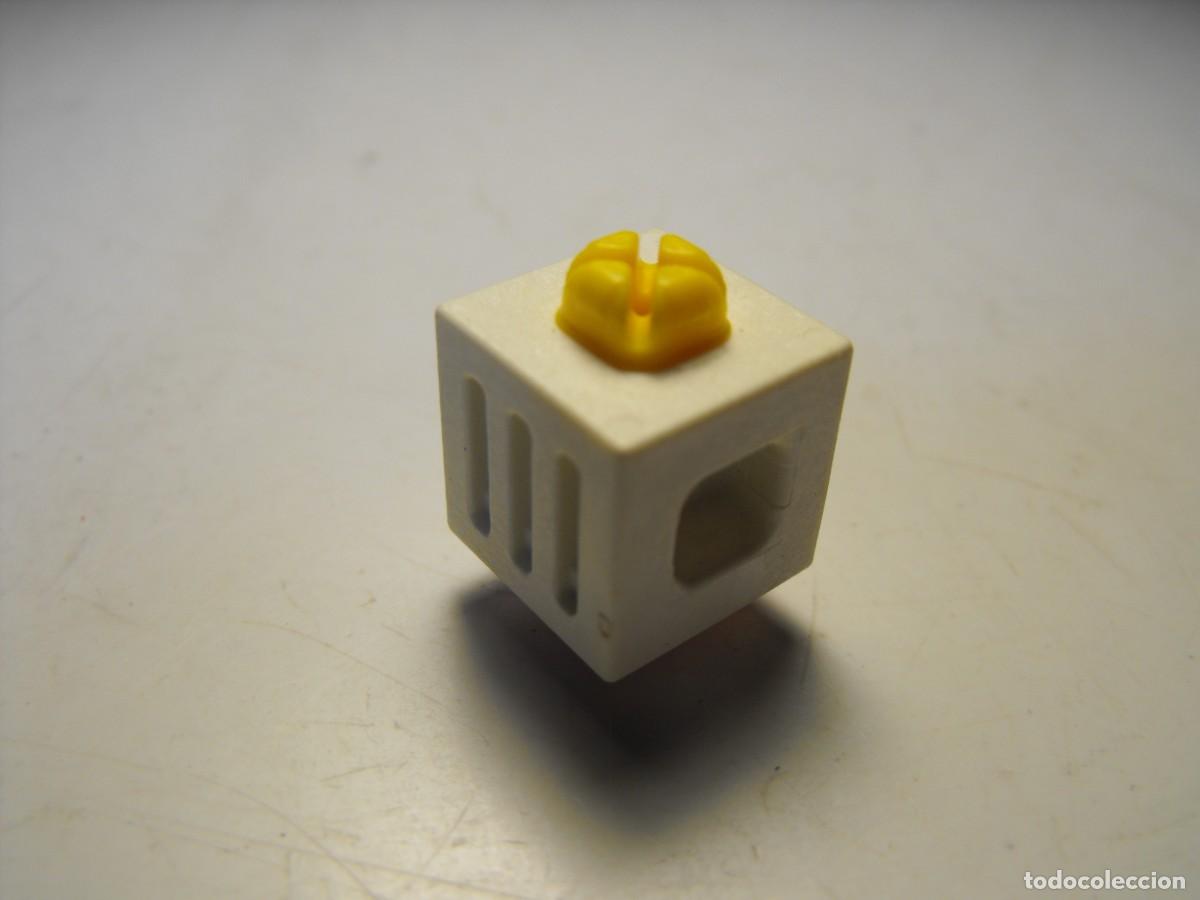 Playmobil: PLAYMOBIL. Pieza de soporte.