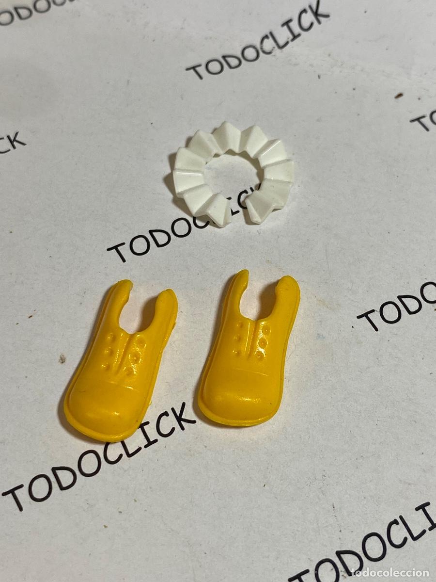 Playmobil: Playmobil cuello y zapatos de payaso (pedido m&iacute;nimo)5&euro;)
