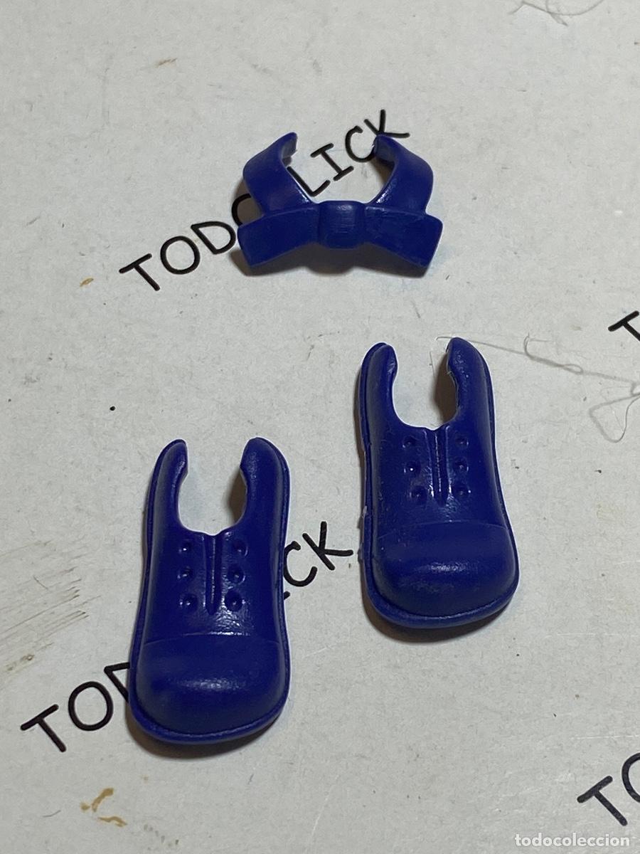 Playmobil: Playmobil cuello y zapatos de payaso (pedido m&iacute;nimo)5&euro;)