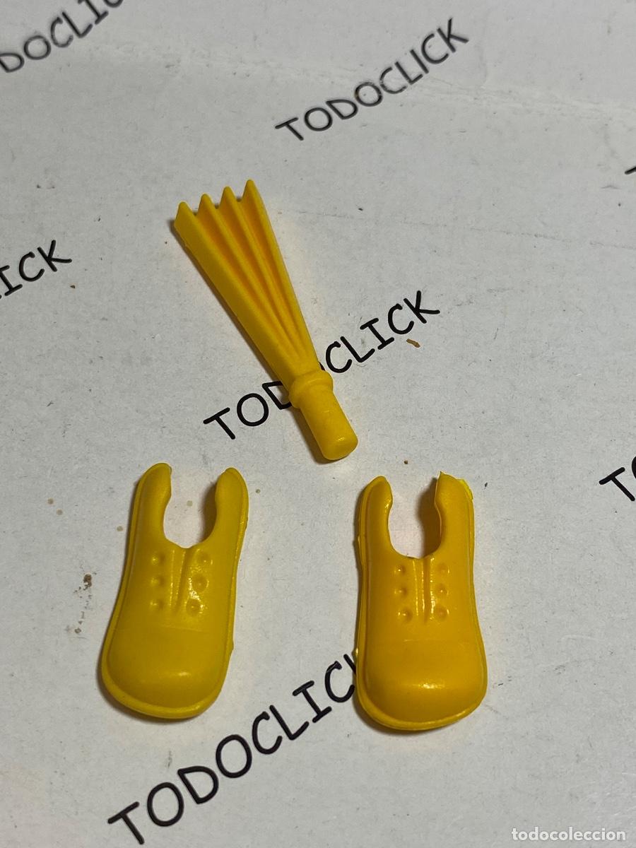 Playmobil: Playmobil aplaudidor y zapatos de payaso (pedido m&iacute;nimo)5&euro;)
