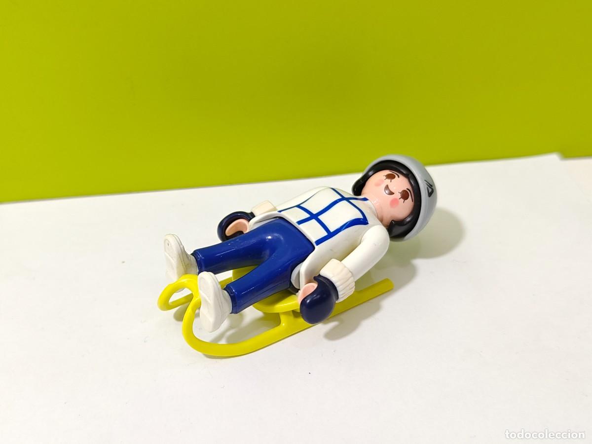 Playmobil: playmobil figura mujer en trineo, monta&ntilde;a, invierno, deportes, juegos ol&iacute;mpicos, esqu&iacute;.