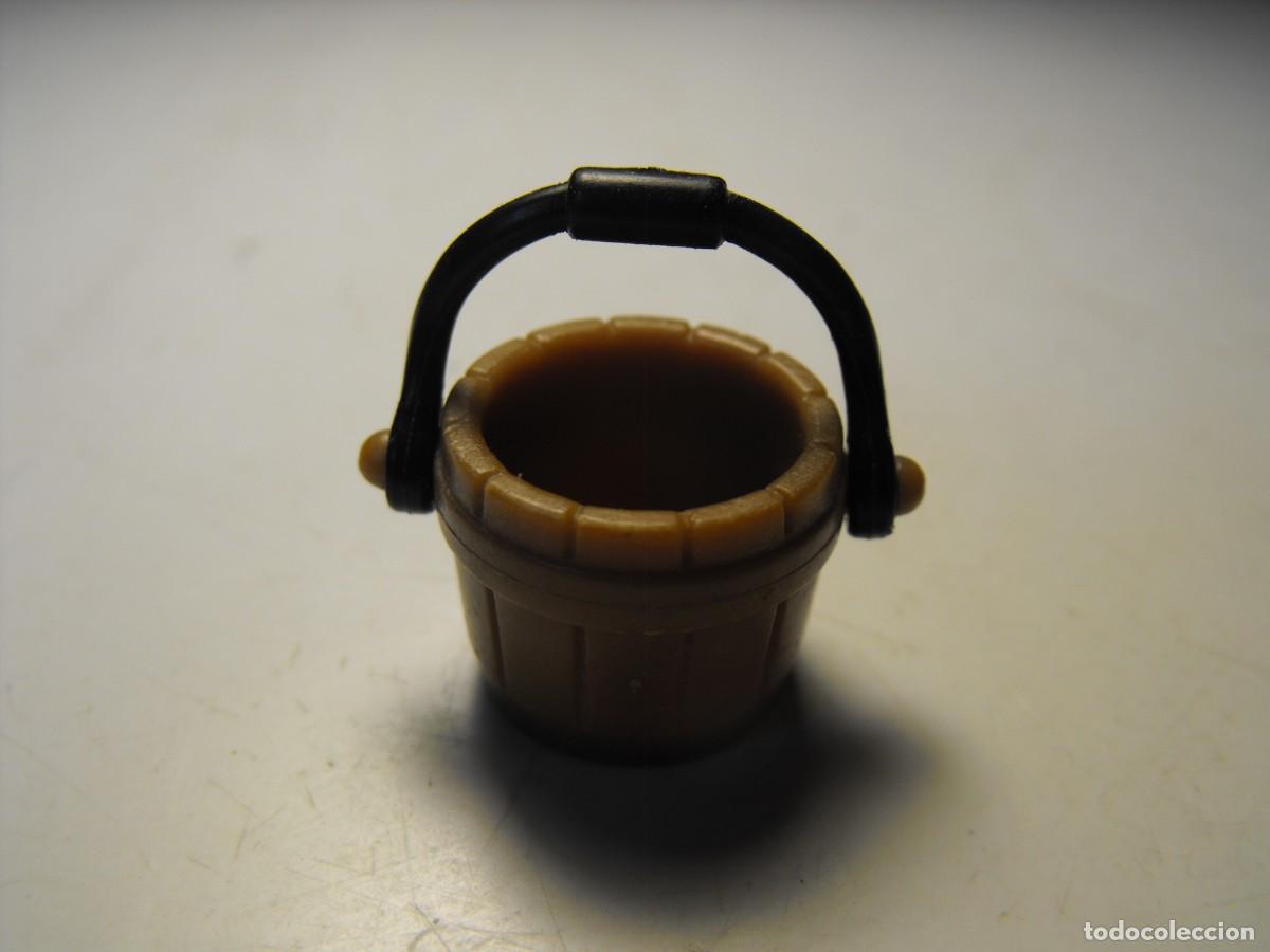 Playmobil: PLAYMOBIL. Cubo de madera. Piratas, medieval.