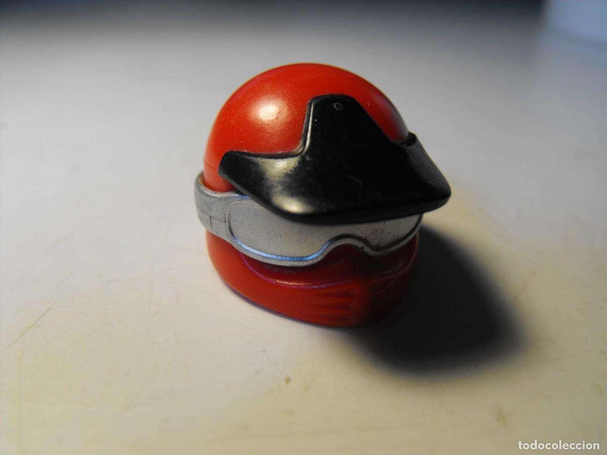 Playmobil: PLAYMOBIL. Casco de motocros con gafas.