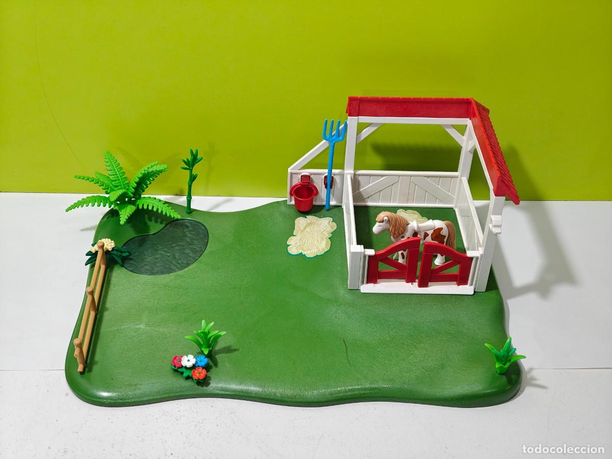 Playmobil: playmobil base con recinto y animal-caballo-pony, granja, establo, victoriano, h&iacute;pica, medieval