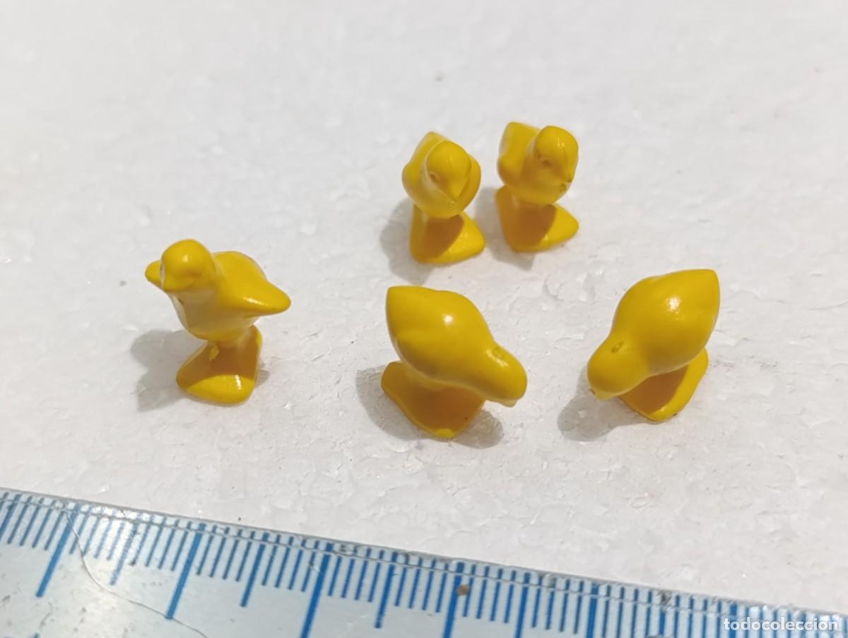 Playmobil: 5 POLLITOS - ESCOPETA - ARMA - SOMBRERO - CASCO - PLAYMOBIL - FIGURA - ANIMAL -