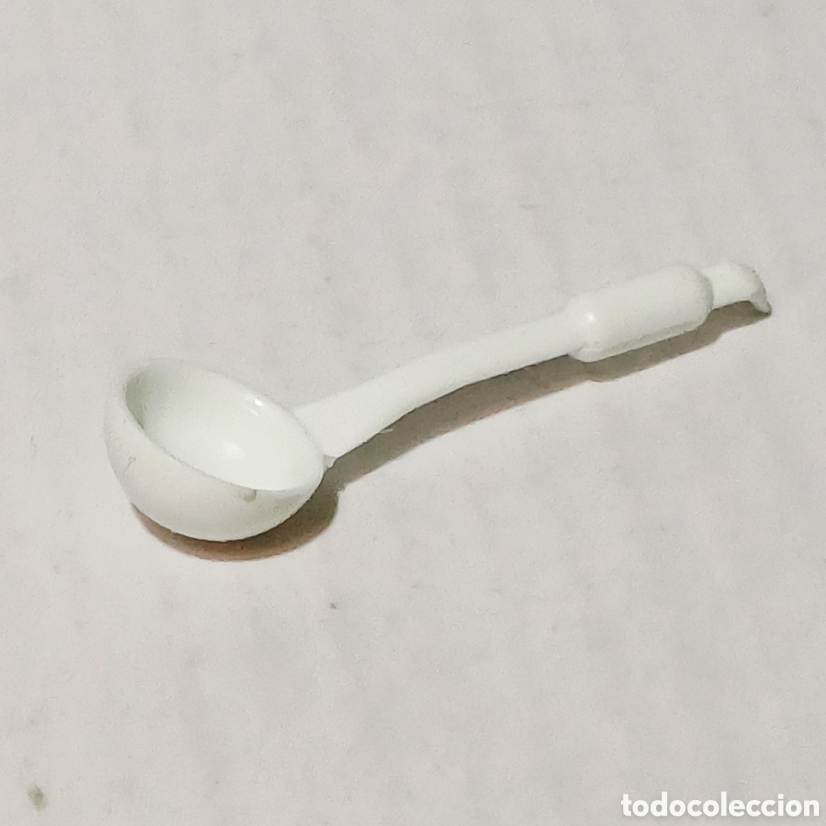 Playmobil: Pieza playmobil cazo cazoleta cuchar&oacute;n olla medieval blanco victoriano city cocina