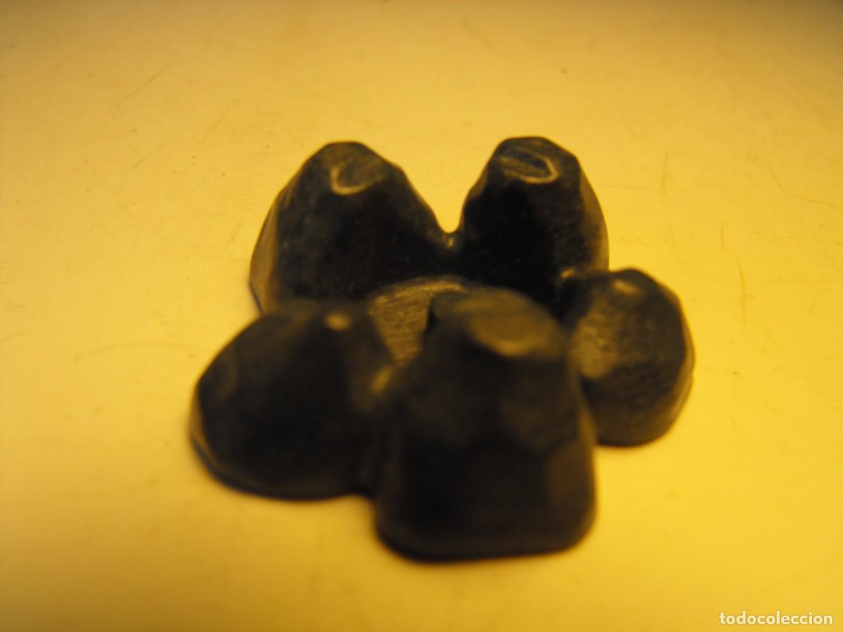 Playmobil: PLAYMOBIL. Hoguera con piedras sin fuego.