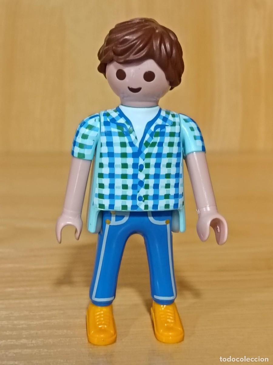 Playmobil: PLAYMOBIL FIGURA HOMBRE CON CAMISA DE CUADROS - 21/5/26
