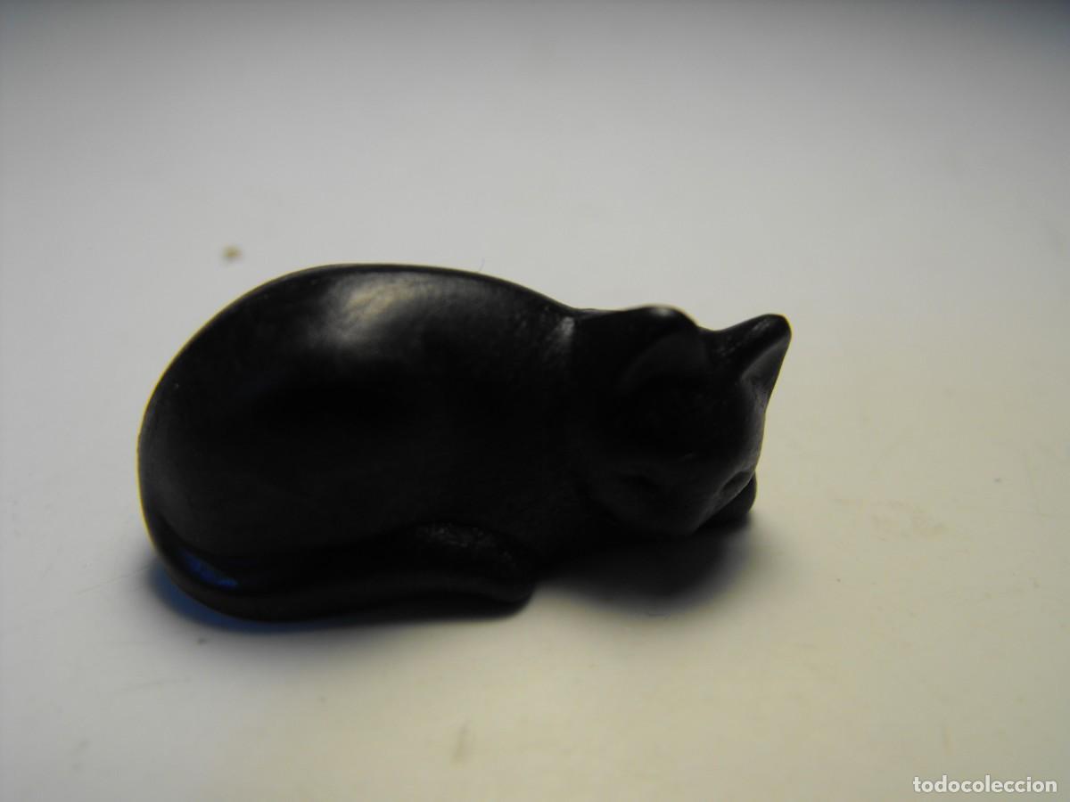 Playmobil: PLAYMOBIL. Gato dormido.