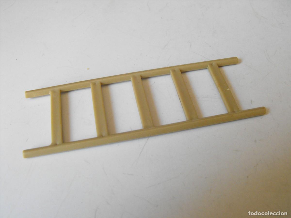 Playmobil: PLAYMOBIL. Escalera. Primera &eacute;poca.