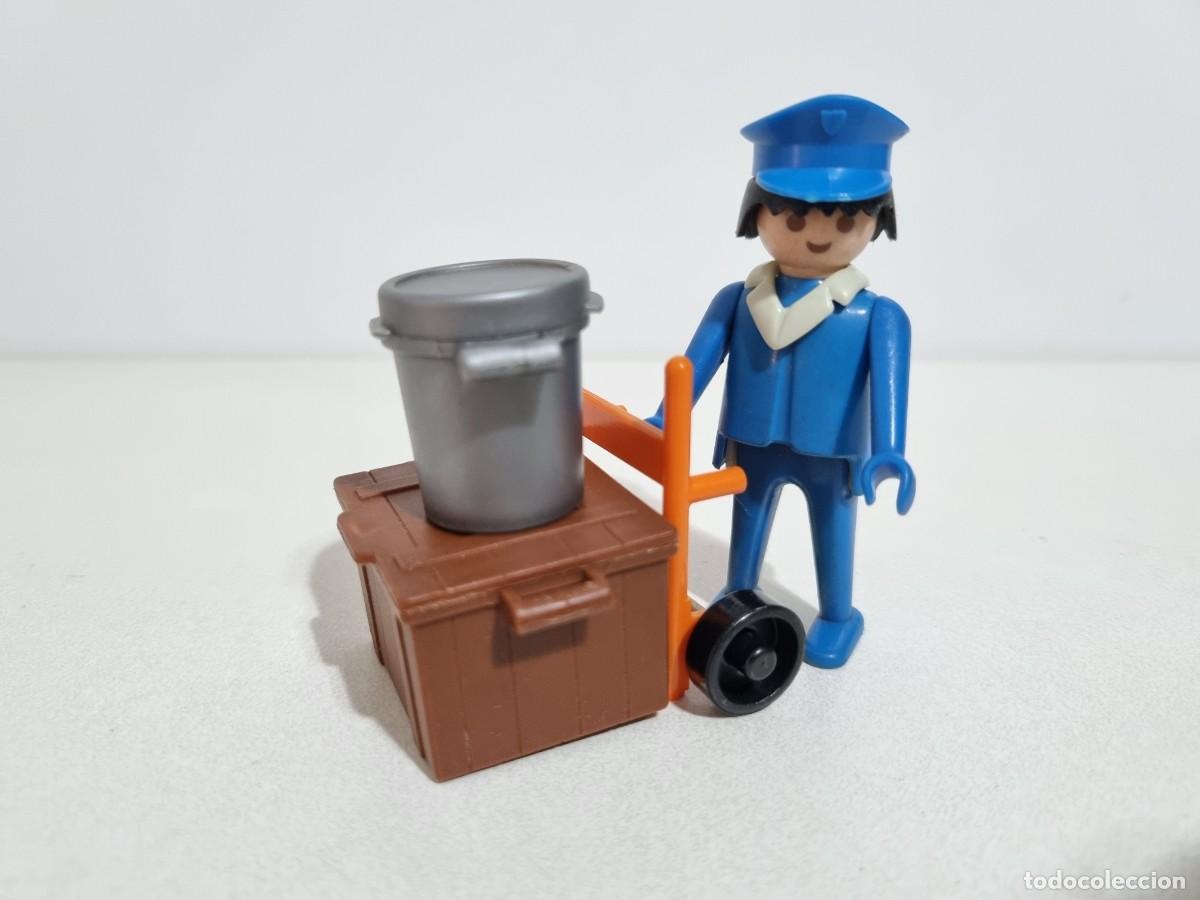 Playmobil: Playmobil 3323 Antiguo Mozo Equipaje Mercancia Estacion Tren Anden Ferrocarril
