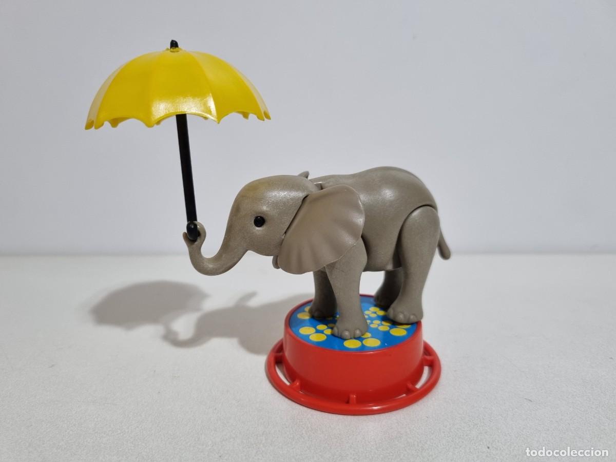 Playmobil: Playmobil 3553 Elefante Acrobata Circo Romani Paraguas Amarillo Podio