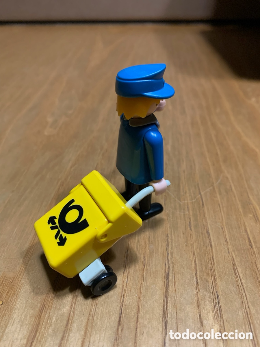 Playmobil: Playmobil 3309 Antiguo Cartero de Correos Alem&aacute;n con Carrito Amarillo