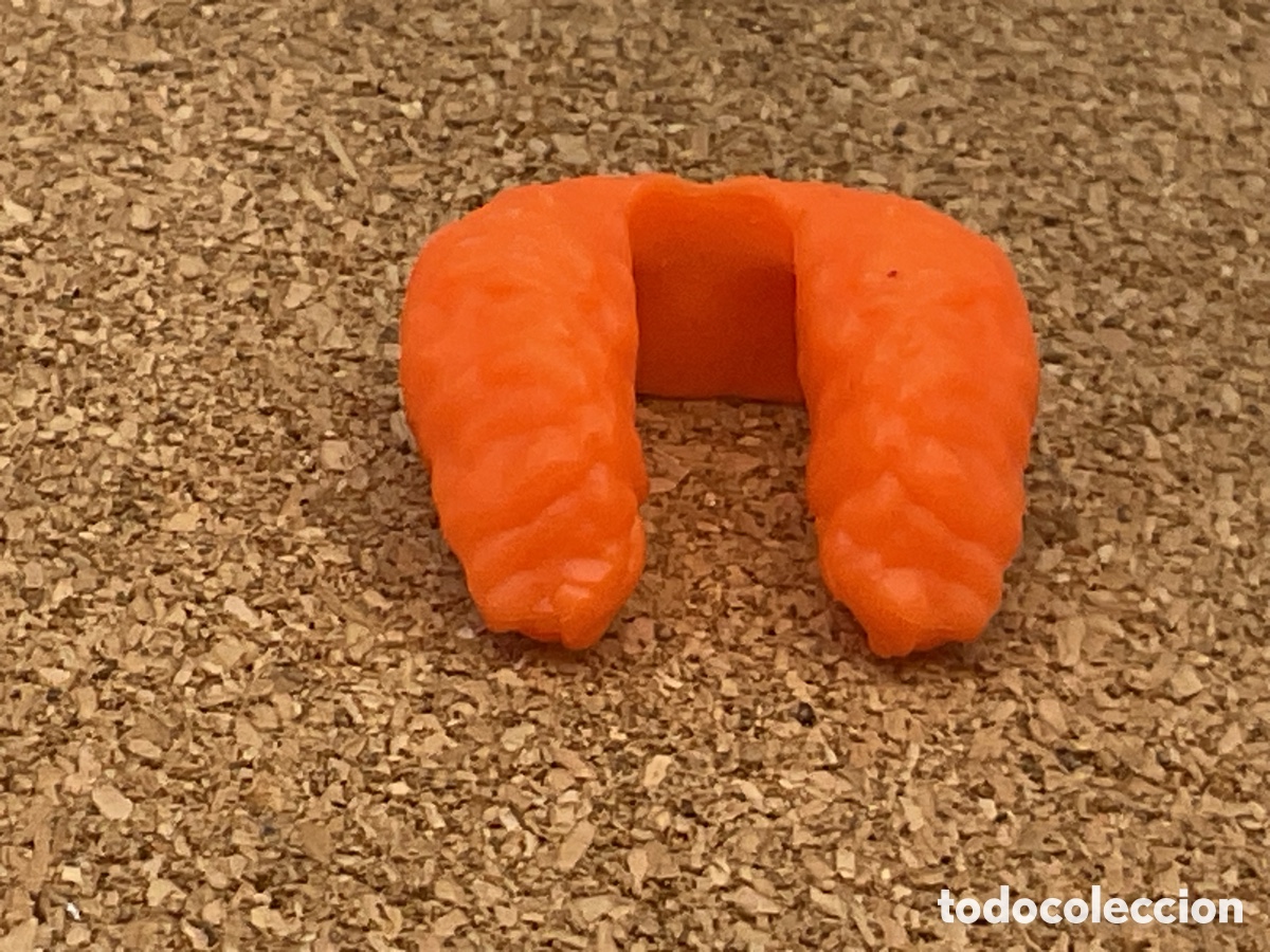 Playmobil: ACCESORIO PLAYMOBIL. ACCESORIO CUELLO PIEL COLOR NARANJA.