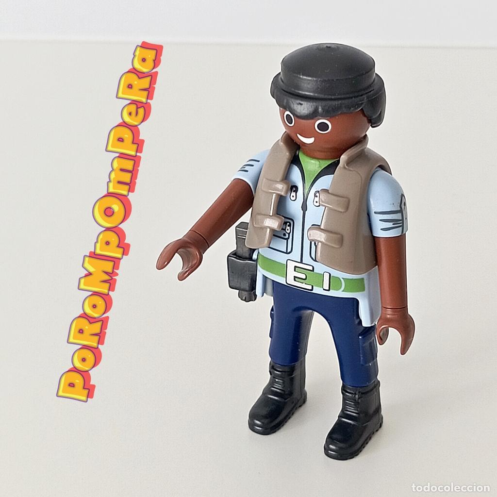 Playmobil: PLAYMOBIL FIGURA HOMBRE RAZA NEGRA CHALECO CARTUCHERA PISTOLA CUSTOM/COMPLETAR CG6D