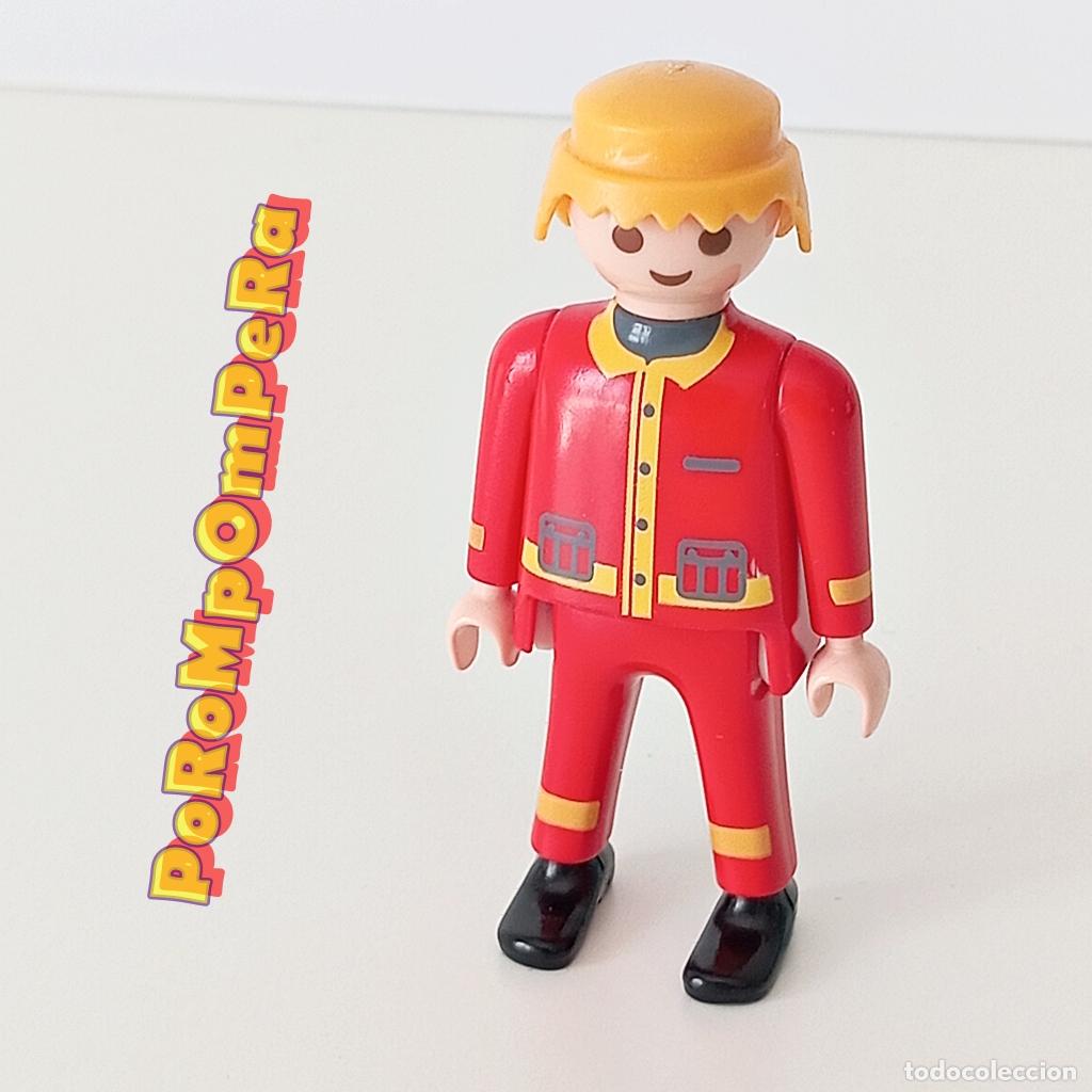 Playmobil: PLAYMOBIL FIGURA HOMBRE UNIFORME ROJO SIMILAR 4227 CUSTOM/COMPLETAR MU&Ntilde;ECO CLICK RESCATE MONTA&Ntilde;A FL