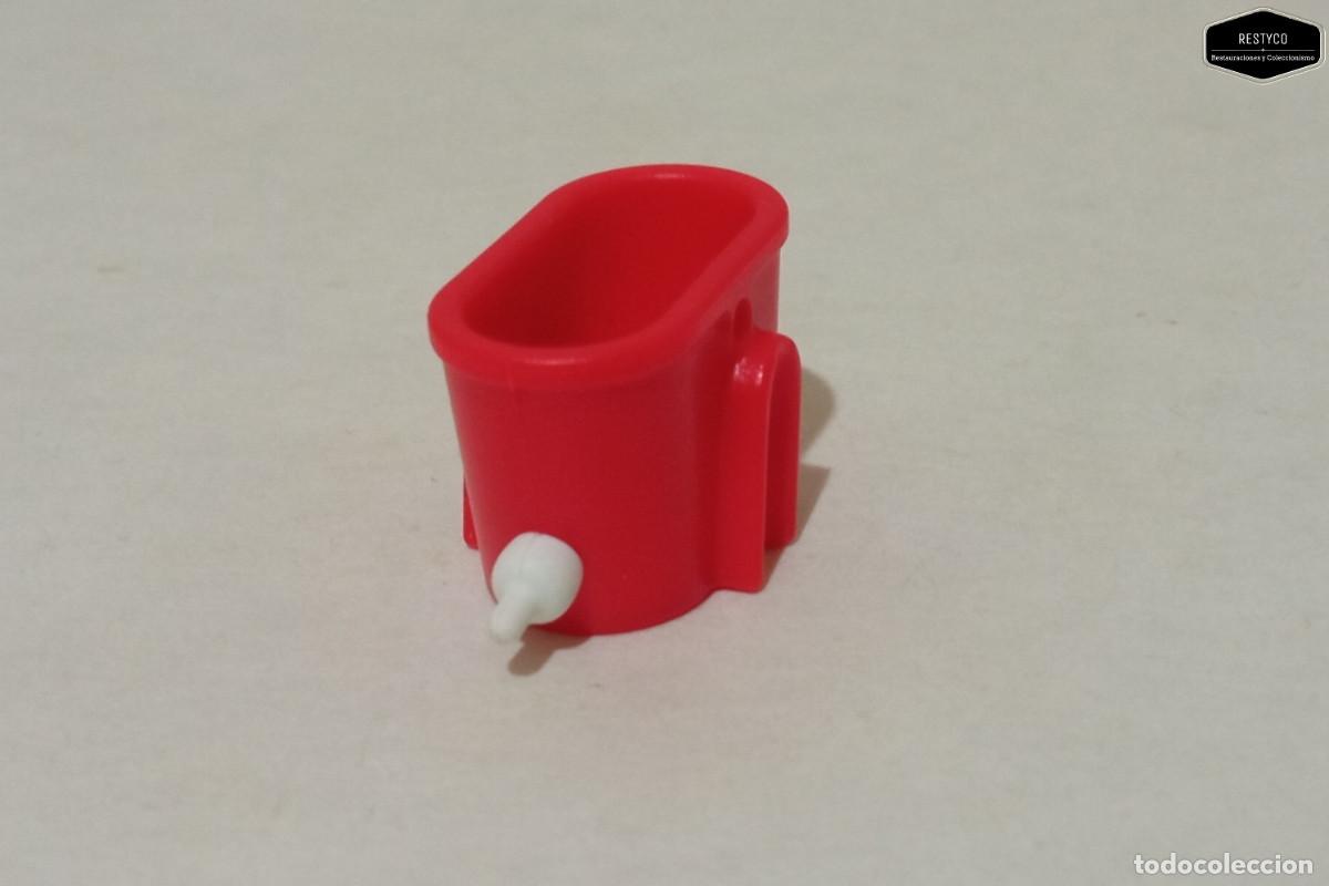 Playmobil: Playmobil - Cubo Con Grifo