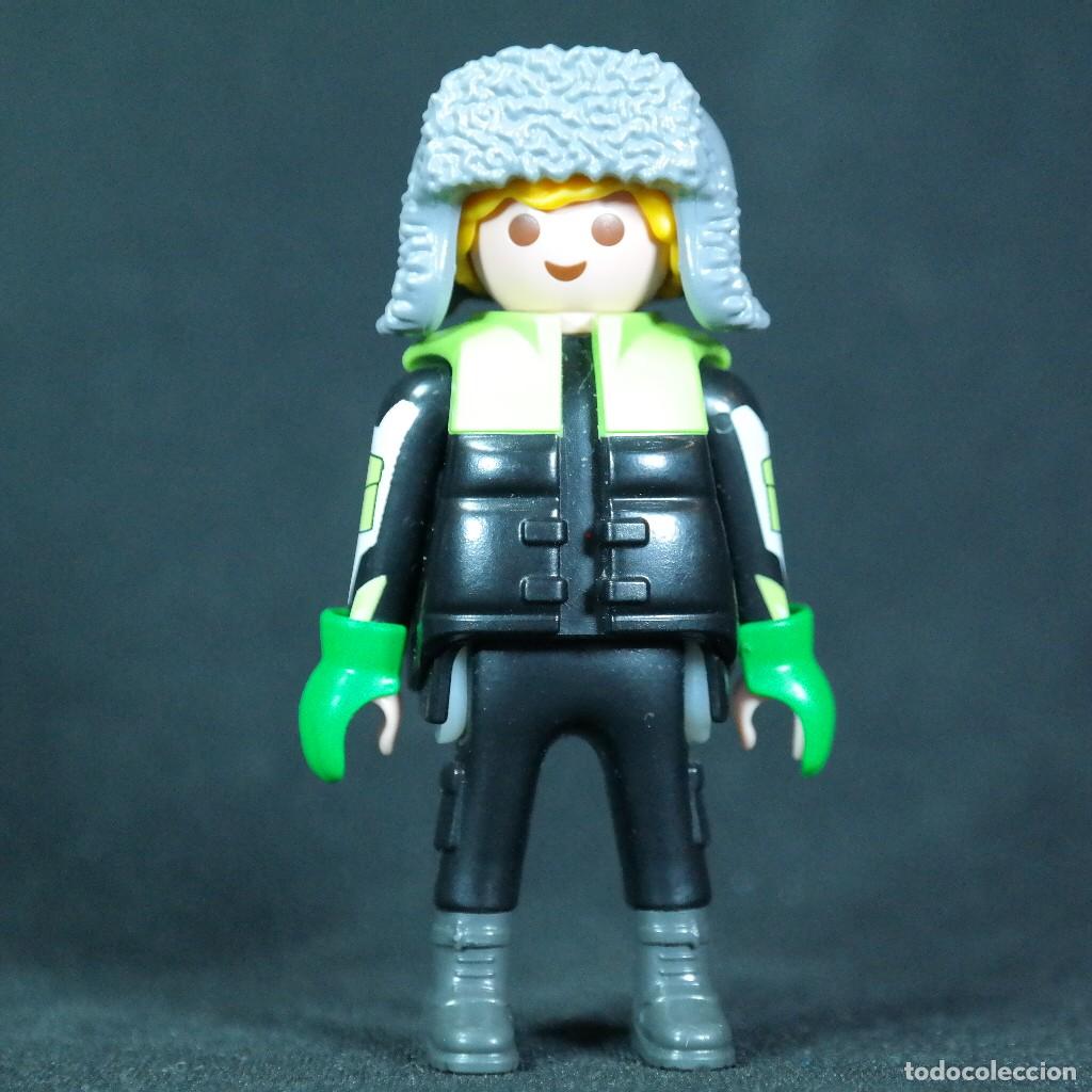 Playmobil: Playmobil hombre con gorro de invierno ☼