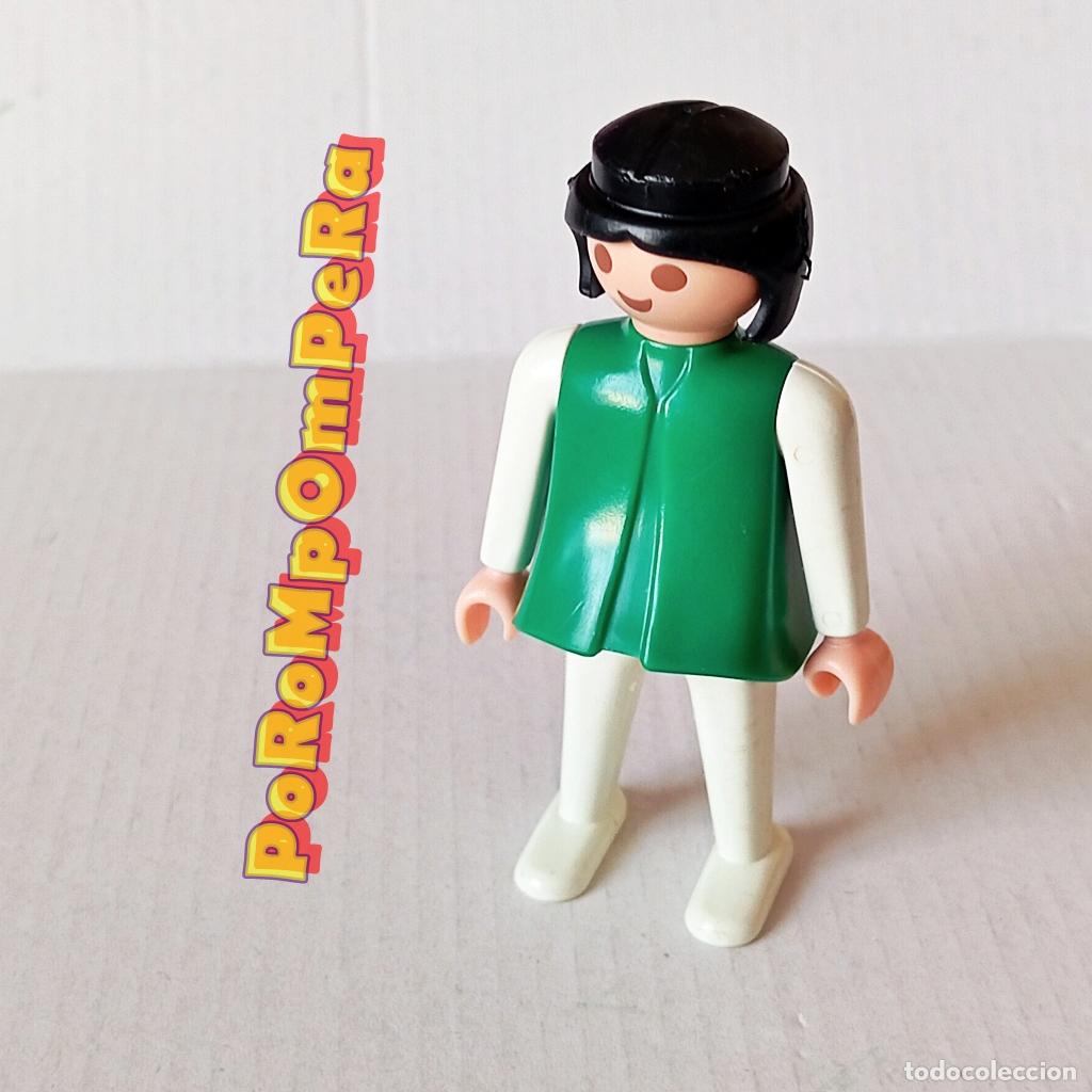 Playmobil: PLAYMOBIL FIGURA CL&Aacute;SICA MUJER BRAZO-PIERNA BLANCO TORSO VERDE A&Ntilde;OS 80 NO FAMOBIL E
