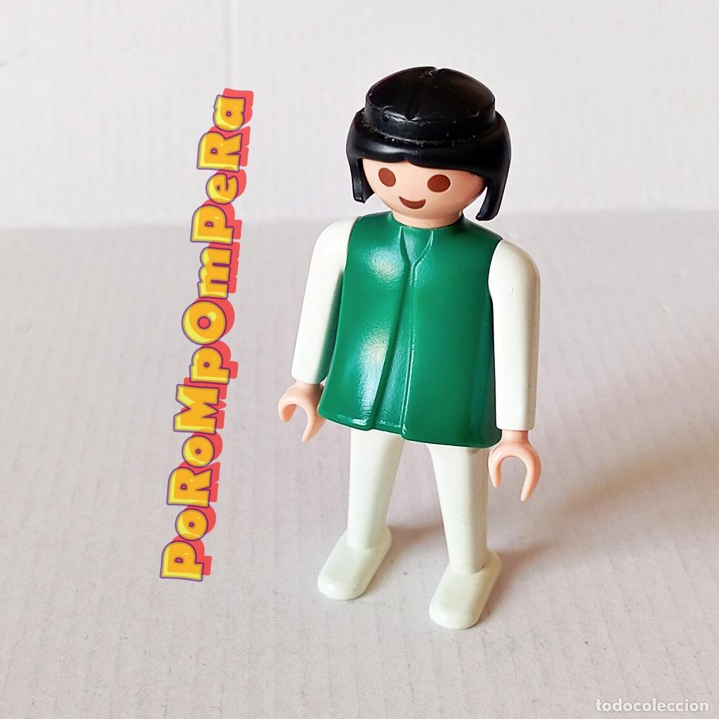 Playmobil: PLAYMOBIL FIGURA CL&Aacute;SICA MUJER BRAZO-PIERNA BLANCO TORSO VERDE A&Ntilde;OS 80 NO FAMOBIL G