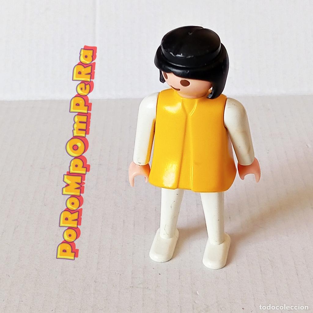 Playmobil: PLAYMOBIL FIGURA CL&Aacute;SICA MUJER BRAZO-PIERNA BLANCO TORSO AMARILLO A&Ntilde;OS 80 NO FAMOBIL C