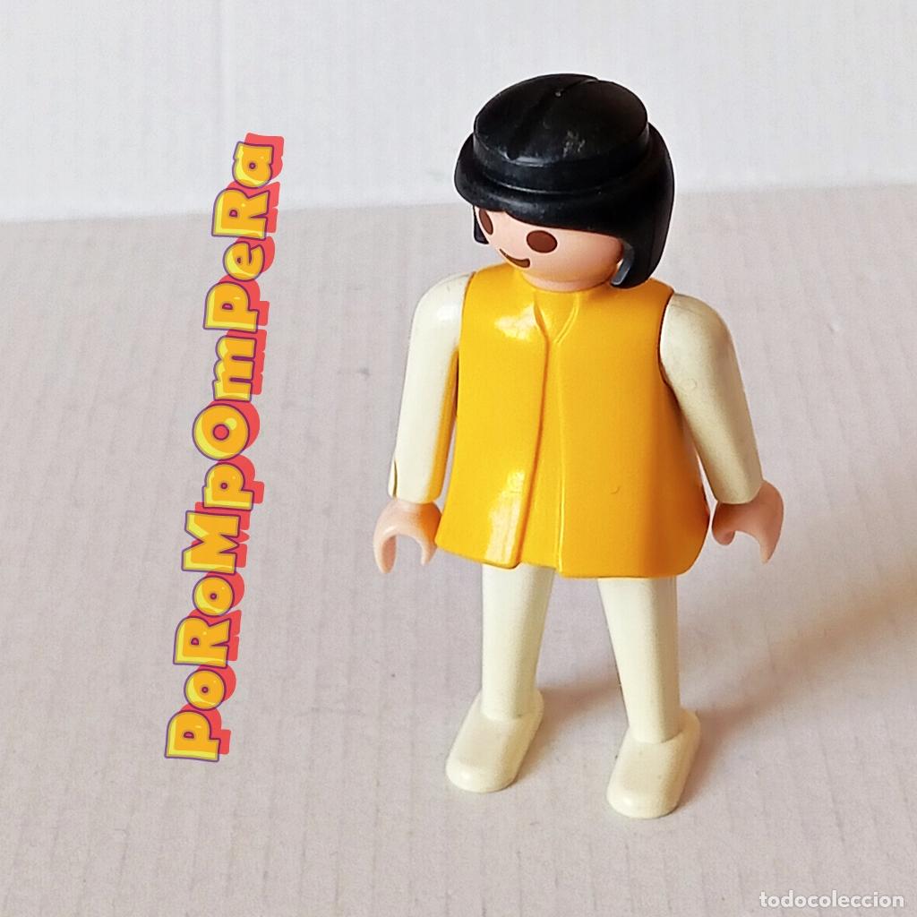 Playmobil: PLAYMOBIL FIGURA CL&Aacute;SICA MUJER BRAZO-PIERNA BLANCO TORSO AMARILLO A&Ntilde;OS 80 NO FAMOBIL N
