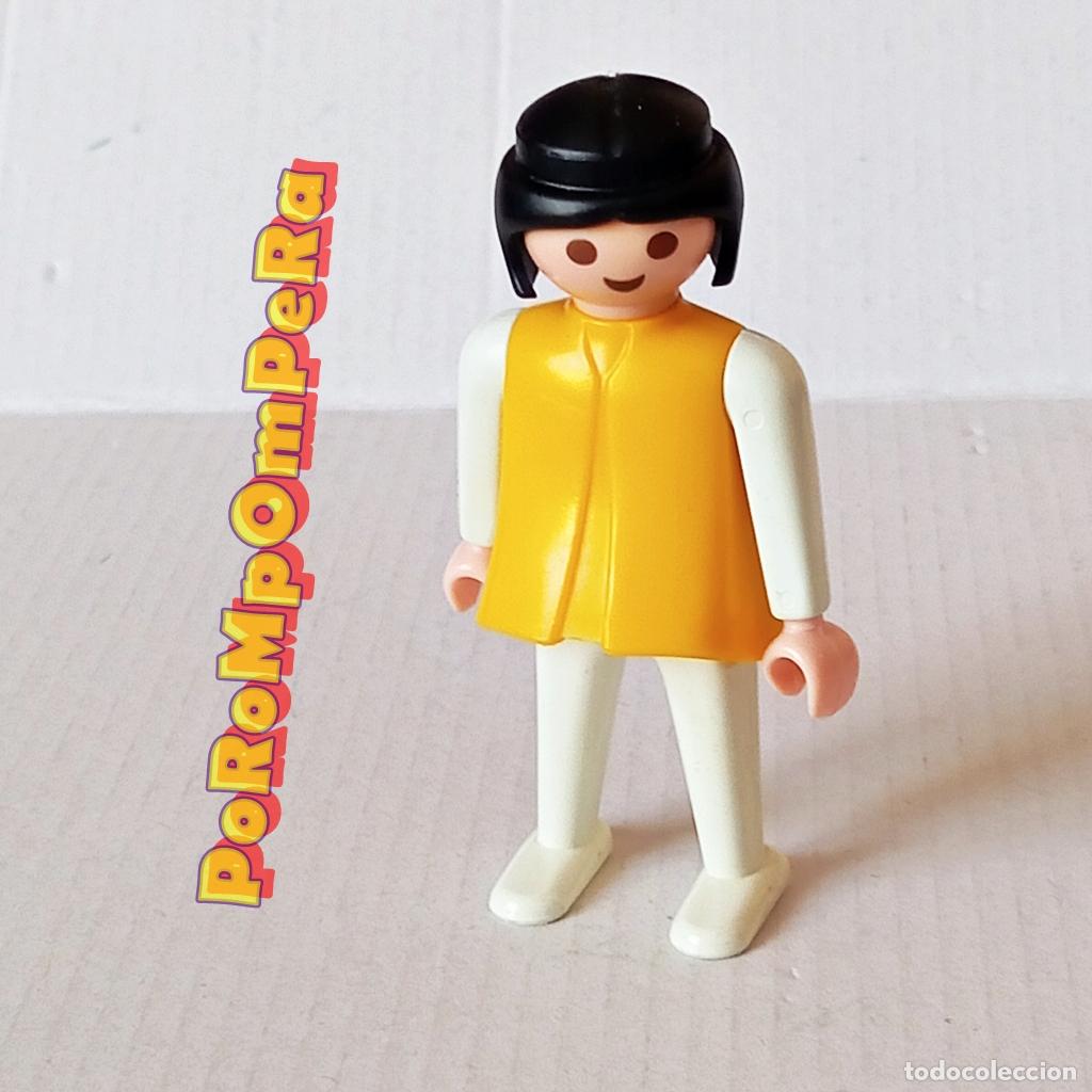 Playmobil: PLAYMOBIL FIGURA CL&Aacute;SICA MUJER BRAZO-PIERNA BLANCO TORSO AMARILLO A&Ntilde;OS 80 NO FAMOBIL V