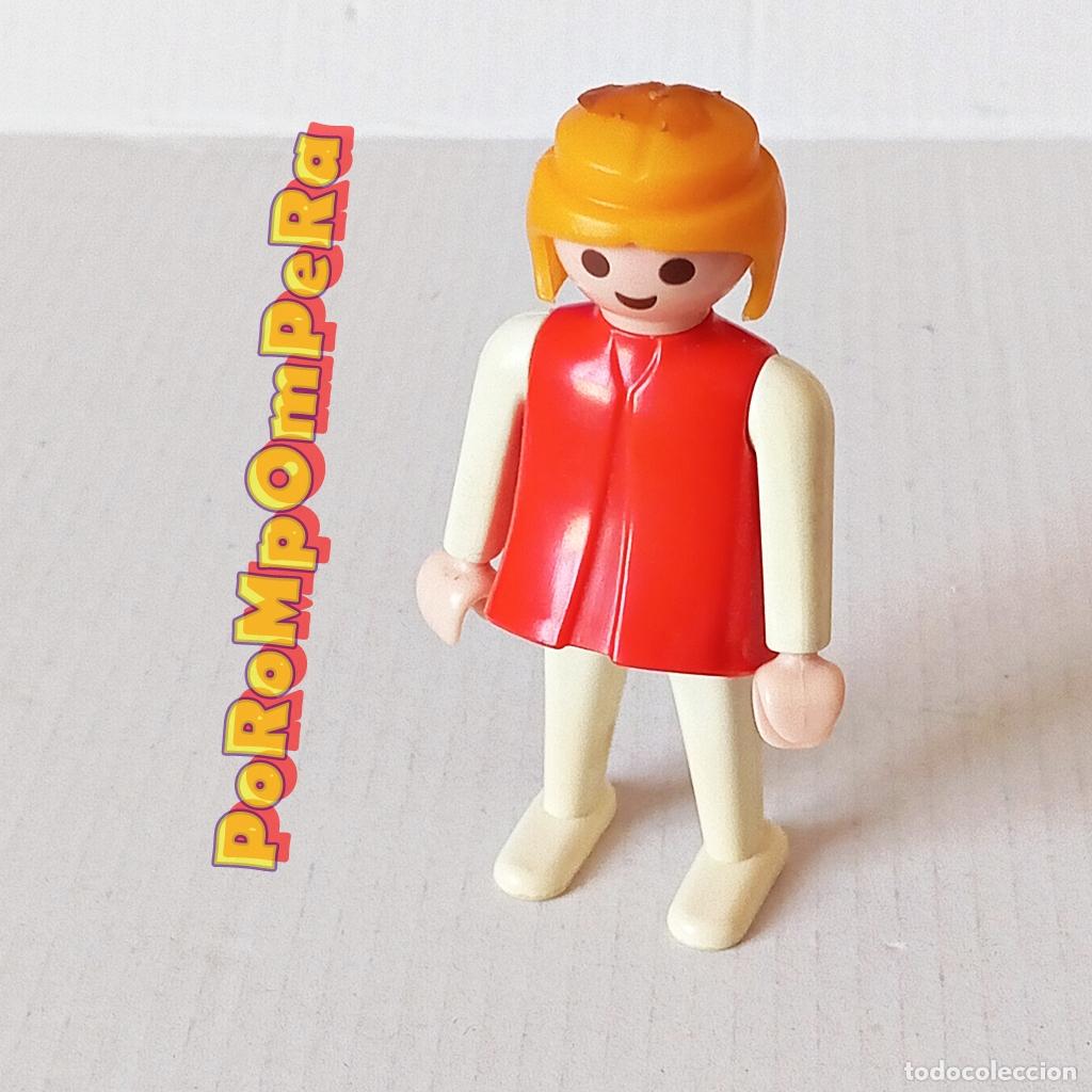 Playmobil: PLAYMOBIL FIGURA CL&Aacute;SICA MUJER BRAZO-PIERNA BLANCO TORSO ROJO A&Ntilde;OS 80 NO FAMOBIL 17