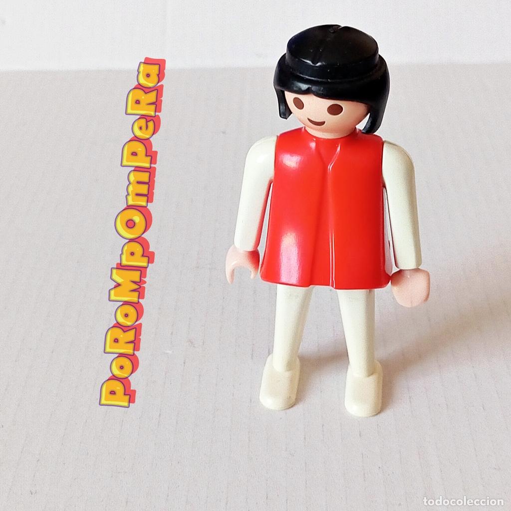 Playmobil: PLAYMOBIL FIGURA CL&Aacute;SICA MUJER BRAZO-PIERNA BLANCO TORSO ROJO A&Ntilde;OS 80 NO FAMOBIL 27