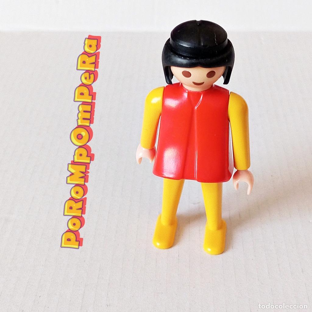 Playmobil: PLAYMOBIL FIGURA CL&Aacute;SICA MUJER BRAZO-PIERNA AMARILLO TORSO ROJO 3224 3789 A&Ntilde;OS 80 NO FAMOBIL E