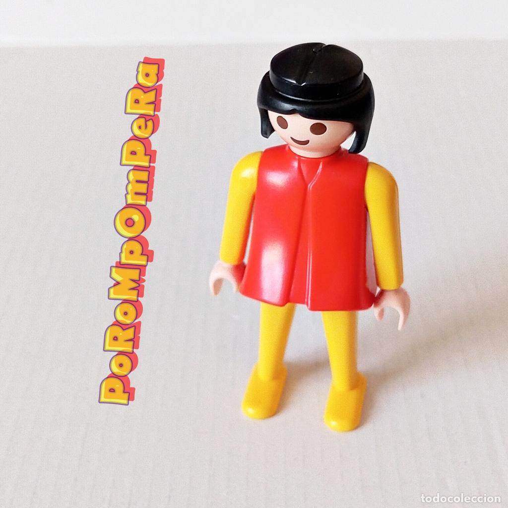 Playmobil: PLAYMOBIL FIGURA CL&Aacute;SICA MUJER BRAZO-PIERNA AMARILLO TORSO ROJO 3224 3789 A&Ntilde;OS 80 NO FAMOBIL F