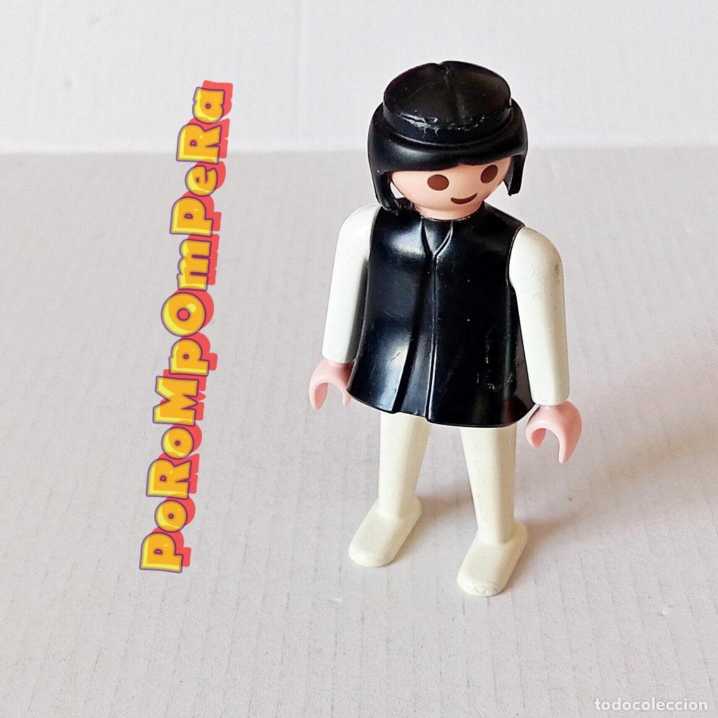 Playmobil: PLAYMOBIL FIGURA CL&Aacute;SICA MUJER BRAZO-PIERNA BLANCO TORSO NEGRO 3479 A&Ntilde;OS 80 NO FAMOBIL B