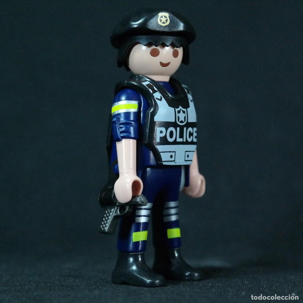 Playmobil: Playmobil policia con boina ☼