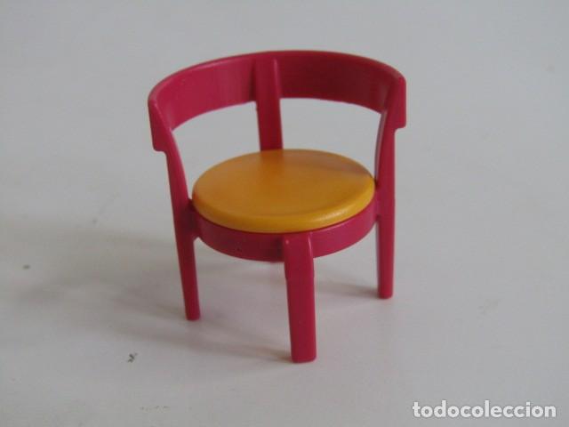 Playmobil: DIFICIL SILLA ROJA Y AMARILLA ESPECIAL MODERNA PLAYMOBIL