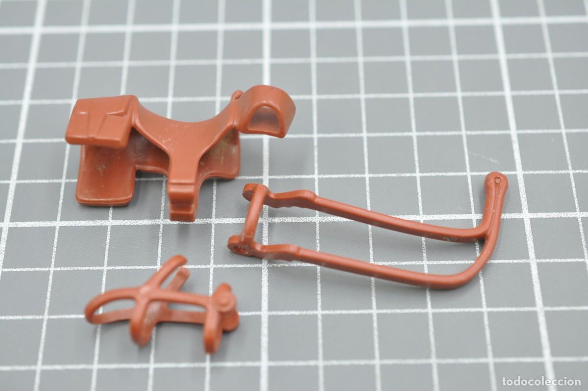 Playmobil: wsk065 Playmobil, montura y riendas marrones antiguas